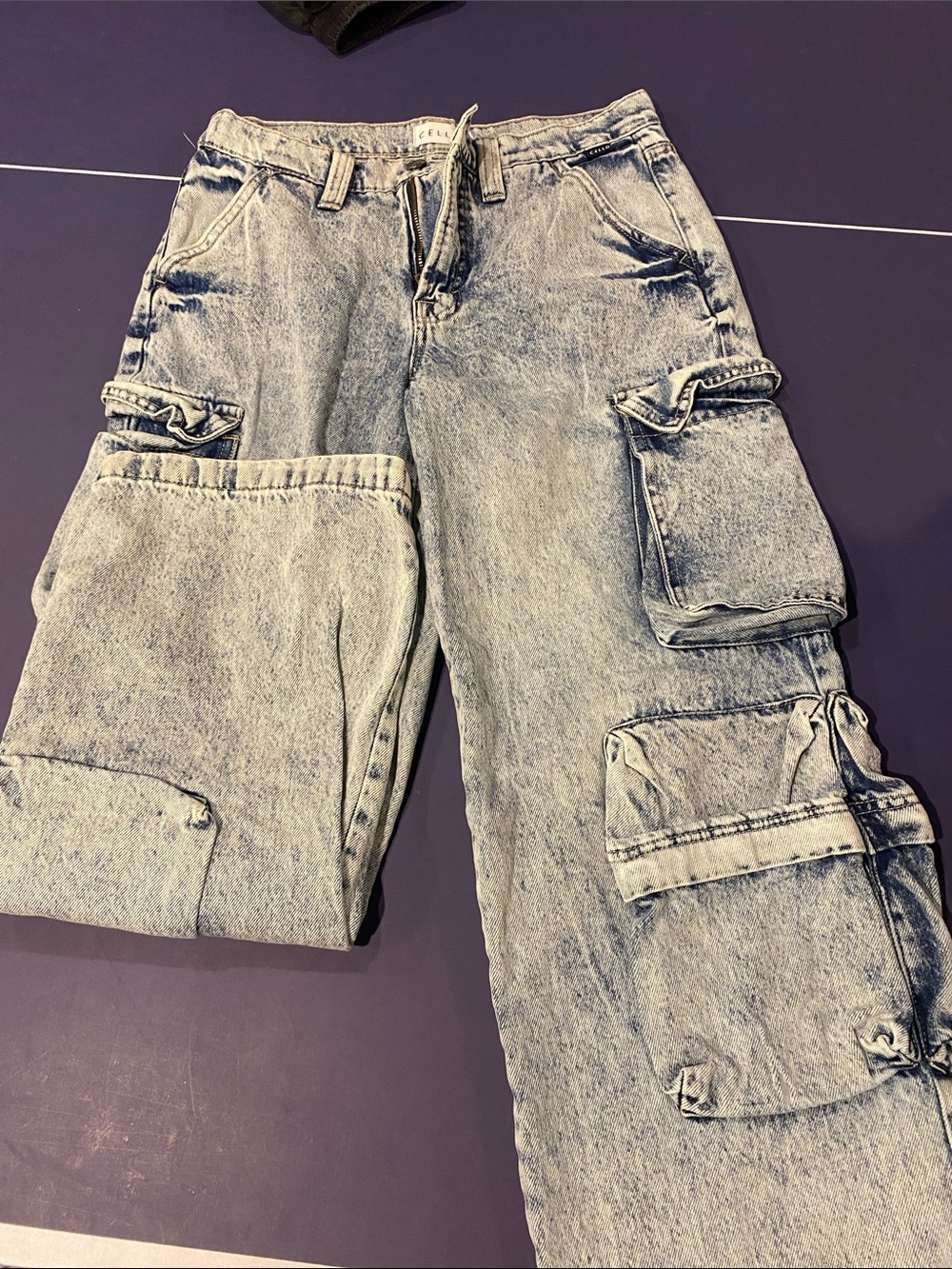 Cello Women's Light Wash Cargo Jeans - Light Blue